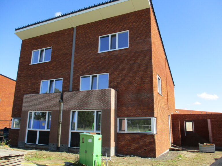 Spijkvoorderenk fase III 8 +5 woningen