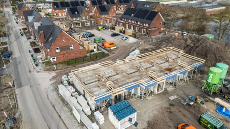 Hattem ’t Veen: 1e verdieping appartementen Triada bereikt