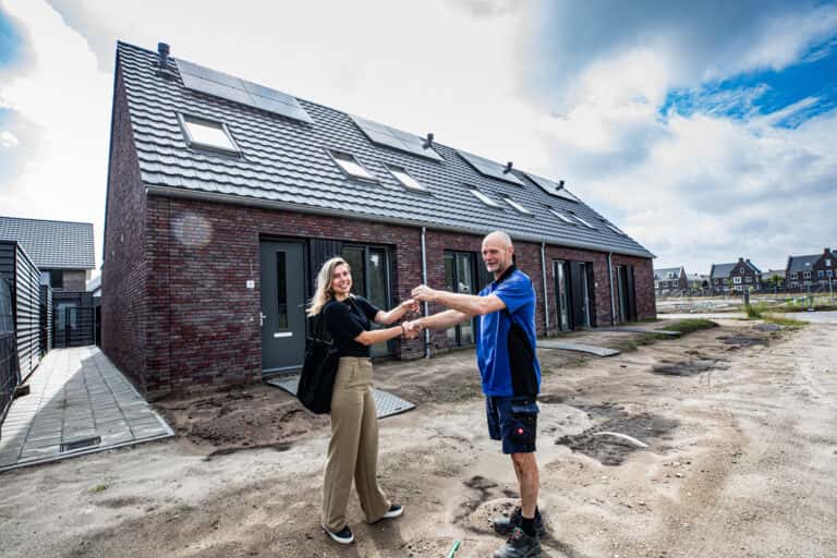 Eerste woningen De Bosrand Steenbrugge opgeleverd!