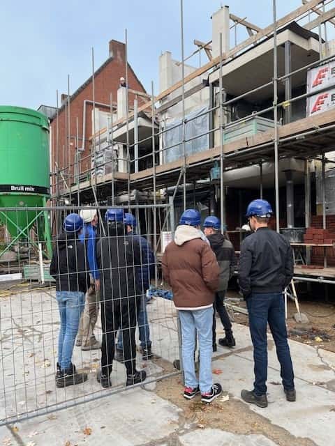 Zone.college maakt kennis met de bouw bij Nikkels bouwbedrijf