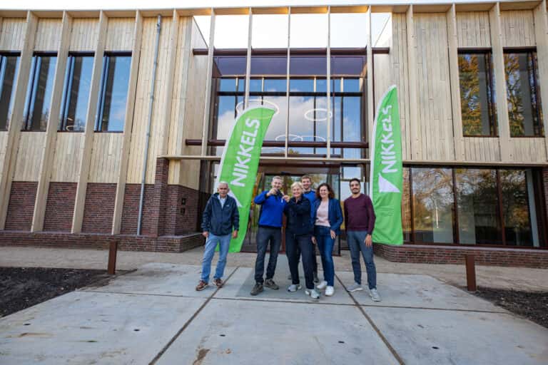 De Parabool ontvangt sleutels nieuwe gebouw!