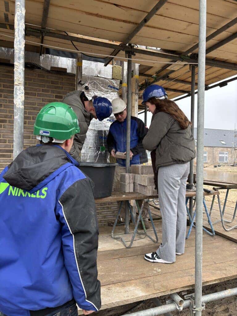 Feestelijk moment 10 woningen Douma Raalte fase 1