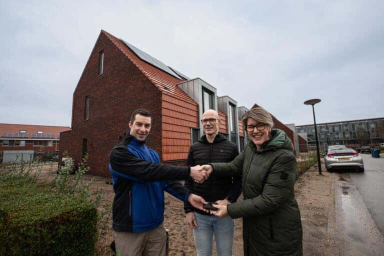 Eerste woning Radium Apeldoorn opgeleverd