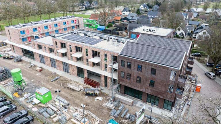 Dekamarkt Vaassen uit de steigers