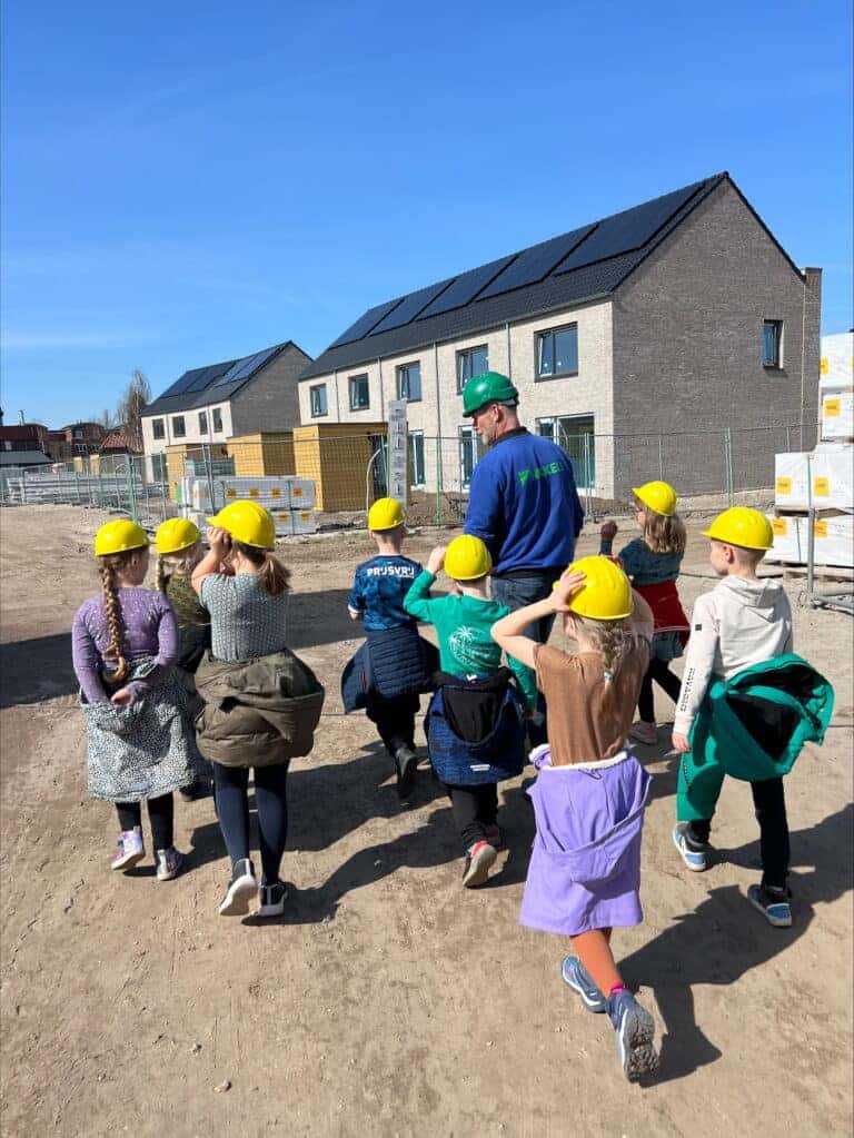 Schoolbezoek Douma Raalte