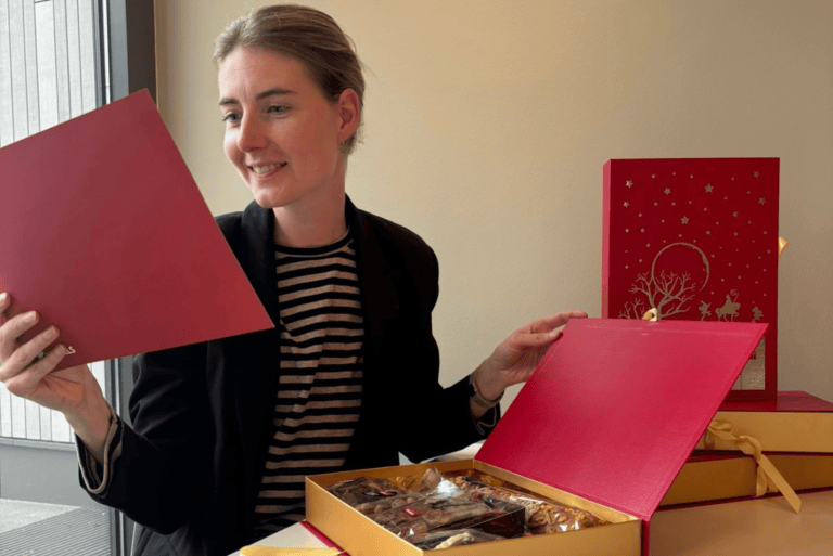 Sinterklaas bij Nikkels