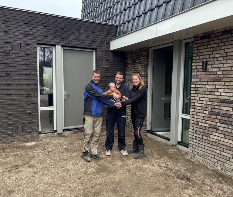 20251212_082659170_iOS